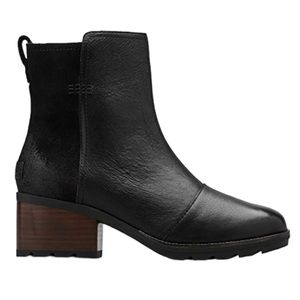 Women’s Sorel Black  Cate Boot in Waterproof Leather Side Zip Size 7.5